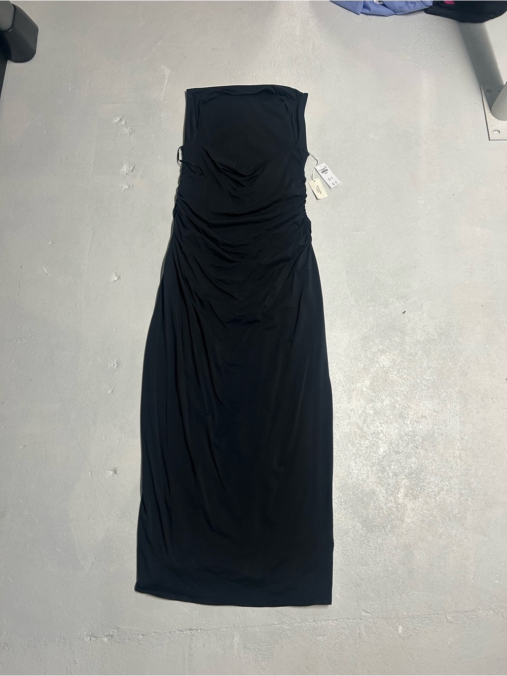 Abercrombie & Fitch Black Strapless Ruched Midi Dress